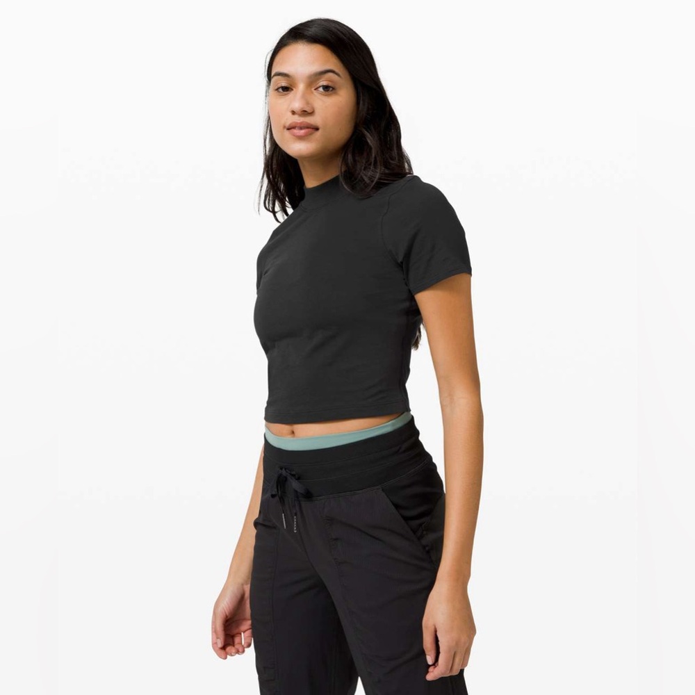lululemon kitsilano mock neck tee